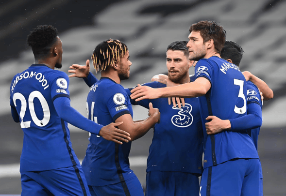 1/6奖金暴击！切尔西欧协联狂飙1569万镑，不及阿森纳欧冠零头！蓝军“降维夺冠”值不值？