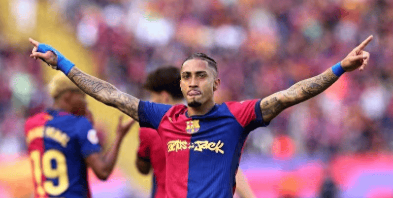 皇马球迷打出“我们是欧洲之王”标语讽刺巴萨